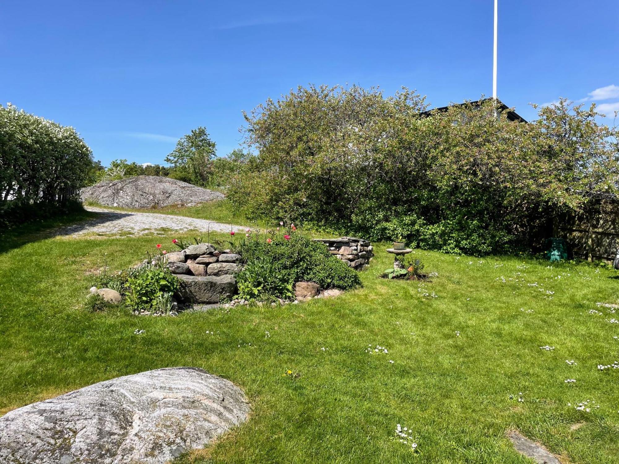 Cabin At The Sea Close To Public Beach With A Jumpingtower Hoviksnas Exteriör bild