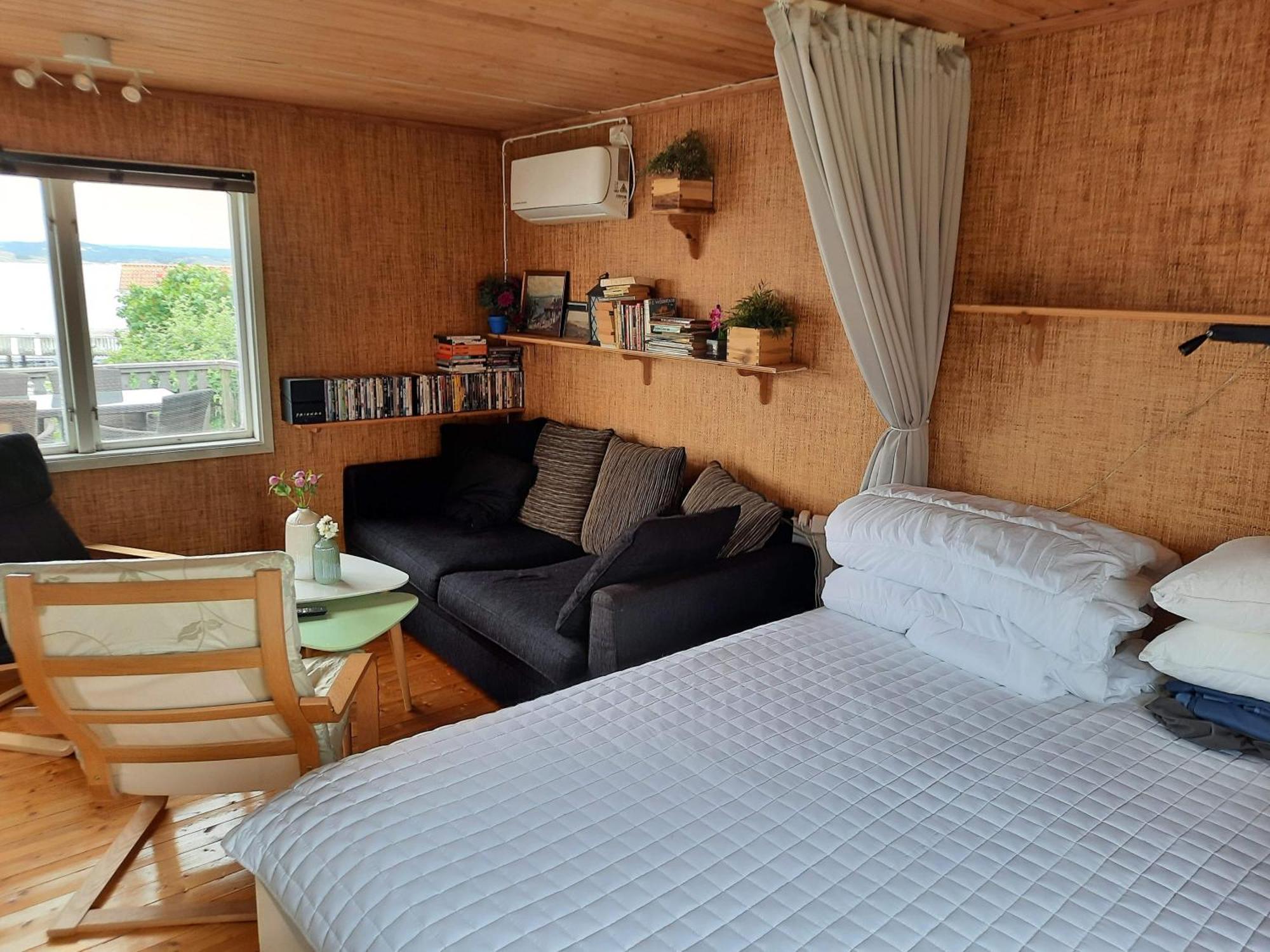 Cabin At The Sea Close To Public Beach With A Jumpingtower Hoviksnas Exteriör bild